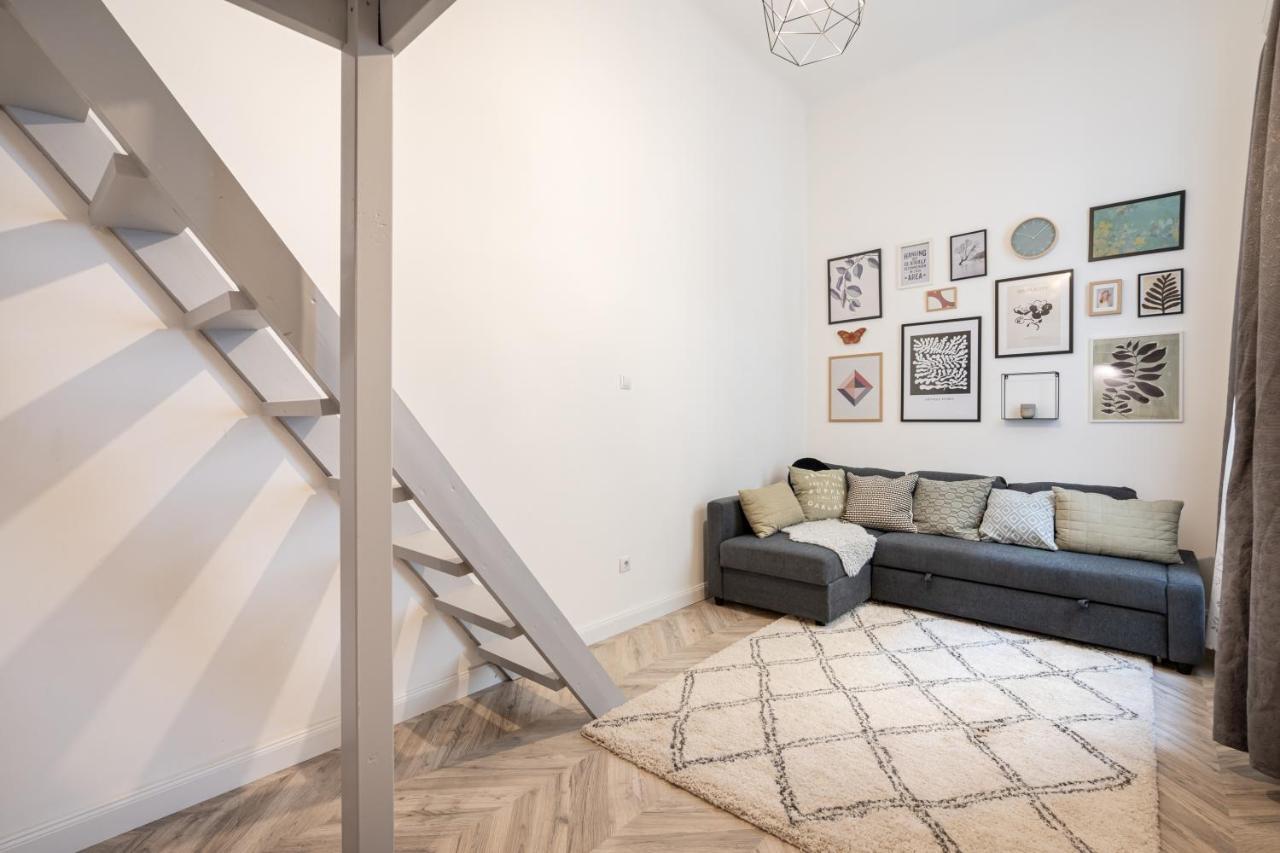Atmos Glare Apartment บูดาเปสต์ ภายนอก รูปภาพ